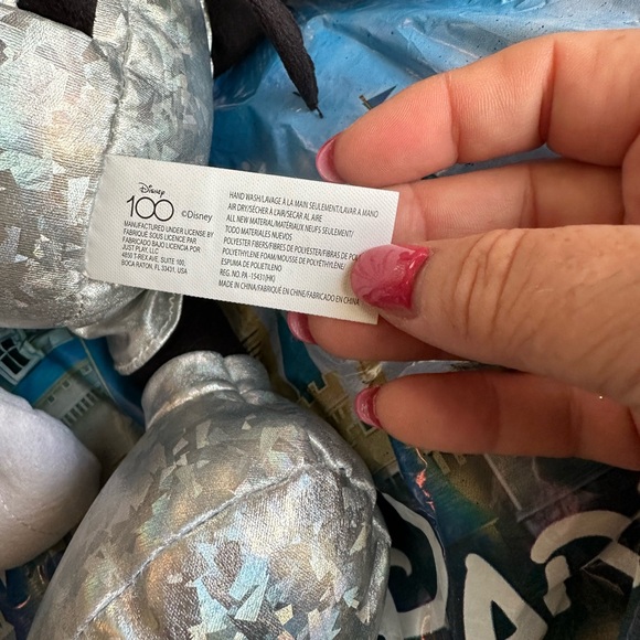 Walt Disney World 100 Years of Wonder Mickey and Minnie Plush. NWT. - Picture 6 of 7